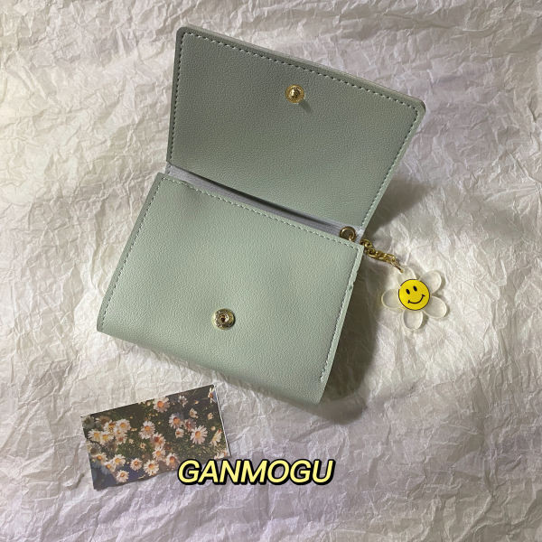 Portofel de dama model nou cu logo - pliat triplu