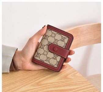 Portofel mic pentru femei cu slot pentru carduri