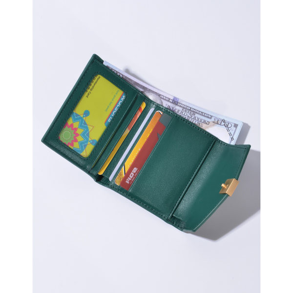 Portofel de dama cu elemente aurii