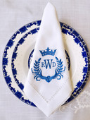 RD21018 Prispôsobená klasická elegantná koruna s 3 písmenami a monogramovou výšivkou, kvalitná výšivka, ľanový obrúsok, svadobná dekorácia na stôl