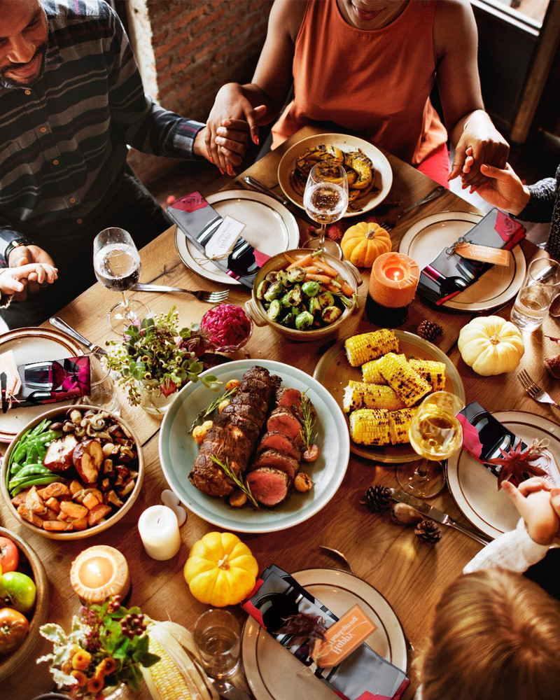 Valentin-napi rózsavirág vörösboros asztali szalvéta esküvőre