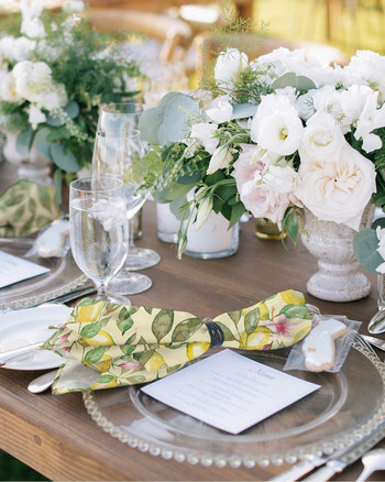 Ακουαρέλα Λεμόνι Ροζ Λουλούδι Σετ υφασμάτινο Τραπέζι Πεζοπετσέτα για πάρτι Τραπέζι Γάμου Χαρτοπετσέτες δείπνου κουζίνας