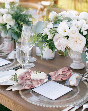 Vintage λουλούδια Ροζ παιώνια λευκές χαρτοπετσέτες υφασμάτινο σετ γαμήλιου πάρτι Τραπέζι πανί Μαλακό πετσέτες κουζίνας για δείπνο Χριστουγεννιάτικες χαρτοπετσέτες