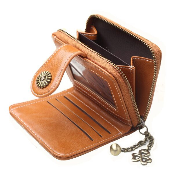 Portofel mic din piele cu închizătoare și decor metalic