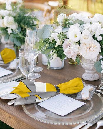 Κίτρινο μωσαϊκό Χρώμα αφηρημένης τέχνης Σετ υφασμάτινο σετ τραπεζοπετσέτες τραπεζιού για ντεκόρ γάμου πάρτι Μαλακό πανί χαρτοπετσέτες δείπνου κουζίνας