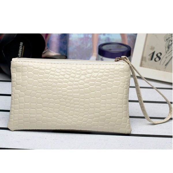 Portofel de dama din piele ecologica cu efect 3D