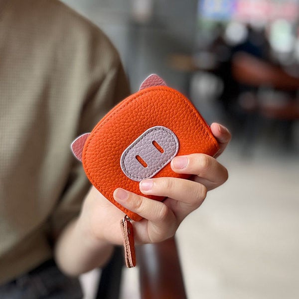 Moteriška piniginė su skyreliais dokumentams