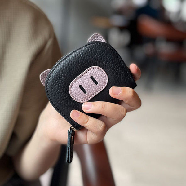 Moteriška piniginė su skyreliais dokumentams