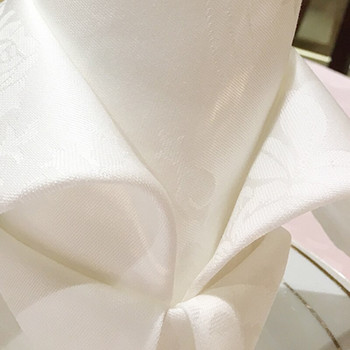 6 τμχ/Σετ Λευκές Επιτραπέζιες Χαρτοπετσέτες Γάμου με στάμπα για πάρτι Επιτραπέζια ρούχα Βαμβακερές χαρτοπετσέτες Μαντήλι Διακόσμηση ξενοδοχείου