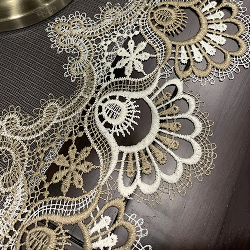 Išskirtinis amerikietiškas stalo televizoriaus spintelės staltiesės nėriniai Europos komodos staliuko bėgikas, išsiuvinėtas ilgomis juostelėmis nuo dulkių apsaugantis audinys