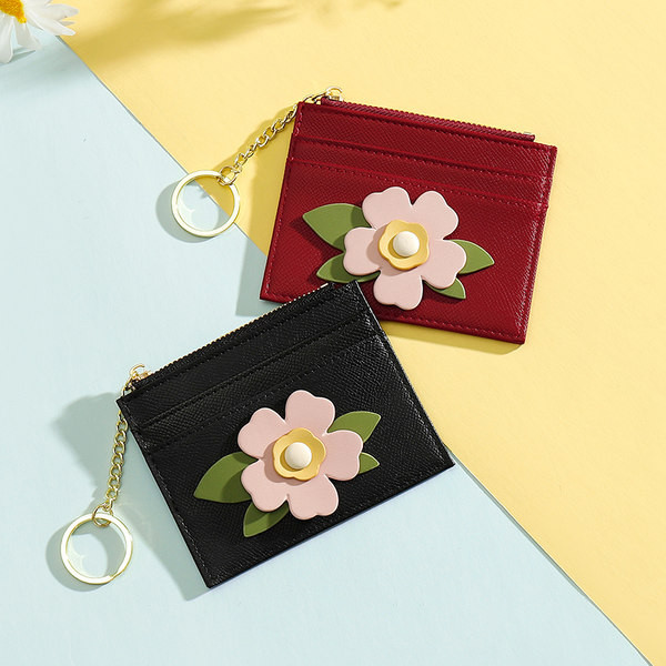 Elegáns pénztárca virág- és irattartókkal