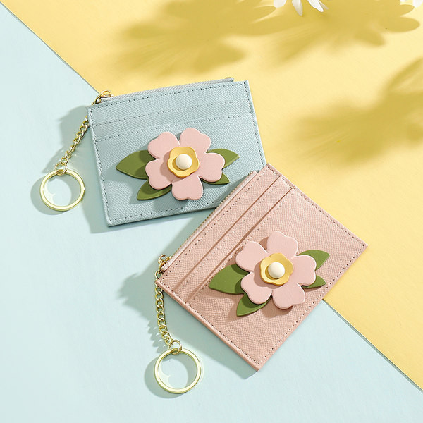 Elegáns pénztárca virág- és irattartókkal