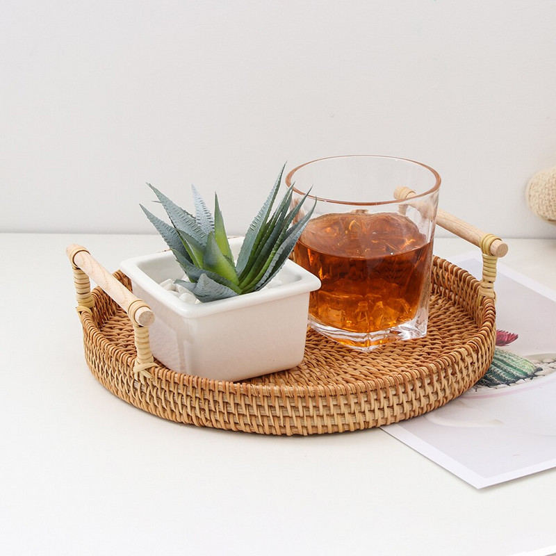 Rotango rankomis austas apvalus padėklas su rankena Vaisių krepšelis Maisto laikymo aukštai Sieniniai lėkštės pusryčiams Gėrimai Užkandžiai Kava