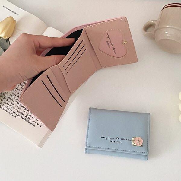 Portofel de dama in doua culori cu floare metalica