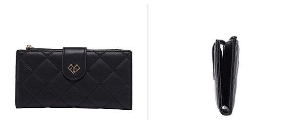 Portofel de dama cu forma patrata si element metalic