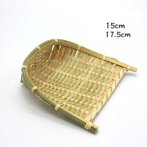 Rankų darbo bambuko pinta lėkštė bambuko sietelis apvalus užkandžių indų vaisių krepšelis Ekologiškas bambuko sietelis apvalus užkandžių patiekalų vaisių krepšelis