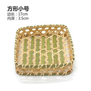 Rankų darbo bambuko pinta lėkštė bambuko sietelis apvalus užkandžių indų vaisių krepšelis Ekologiškas bambuko sietelis apvalus užkandžių patiekalų vaisių krepšelis