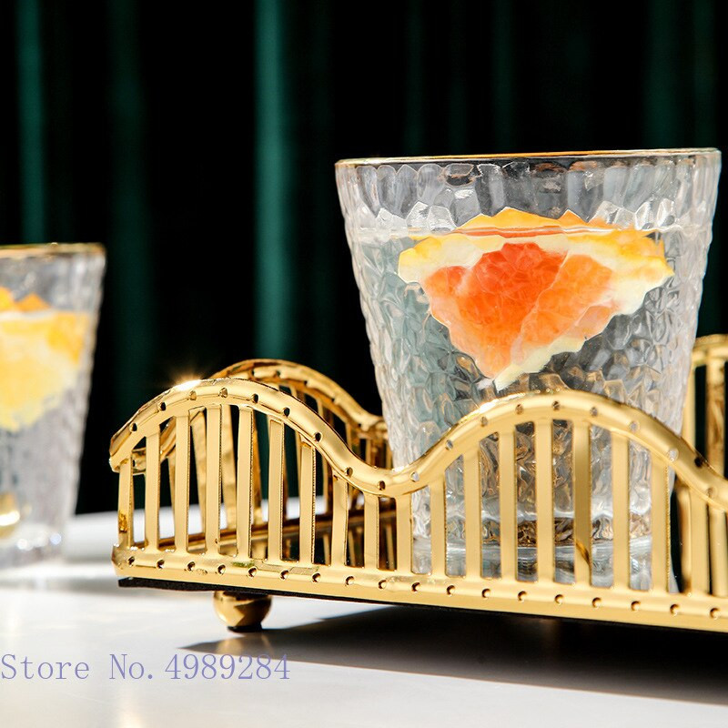 Oglindă din sticlă Farfurie cu fructe Tavă metalică Pătrată auriu Chenar ondulat cu goluri de birou Organizare pentru depozitare tacâmuri Tavă pentru depozitare cosmetice