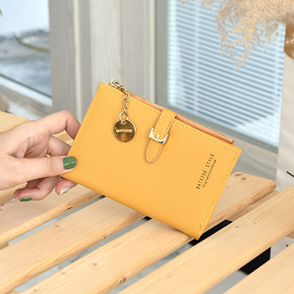 Moteriška piniginė su kišene monetoms