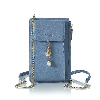 Γυναικείο πορτοφόλι με πέρλες και μεταλλικά στοιχεία