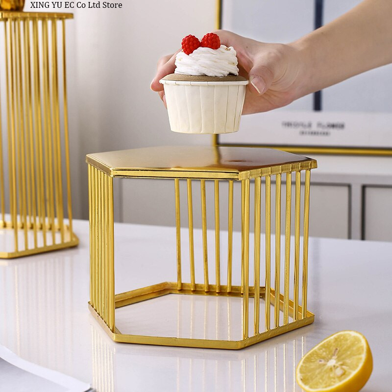 Pladanj za izlaganje za desert od kovanog željeza Desertni pladanj za voće Kućni kreativni pladanj za izlaganje kolača u dnevnoj sobi Kreativni stalak za izlaganje