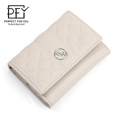 Portofel de dama din piele cu trei ori