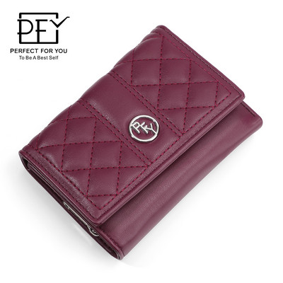 Portofel de dama din piele cu trei ori