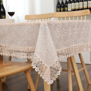 Uhke roosi pastoraalne pits laudlinad ristkülikukujulised valge õõnes tikandiga laudlina Euroopa ümarlaudlina pulmadekoor