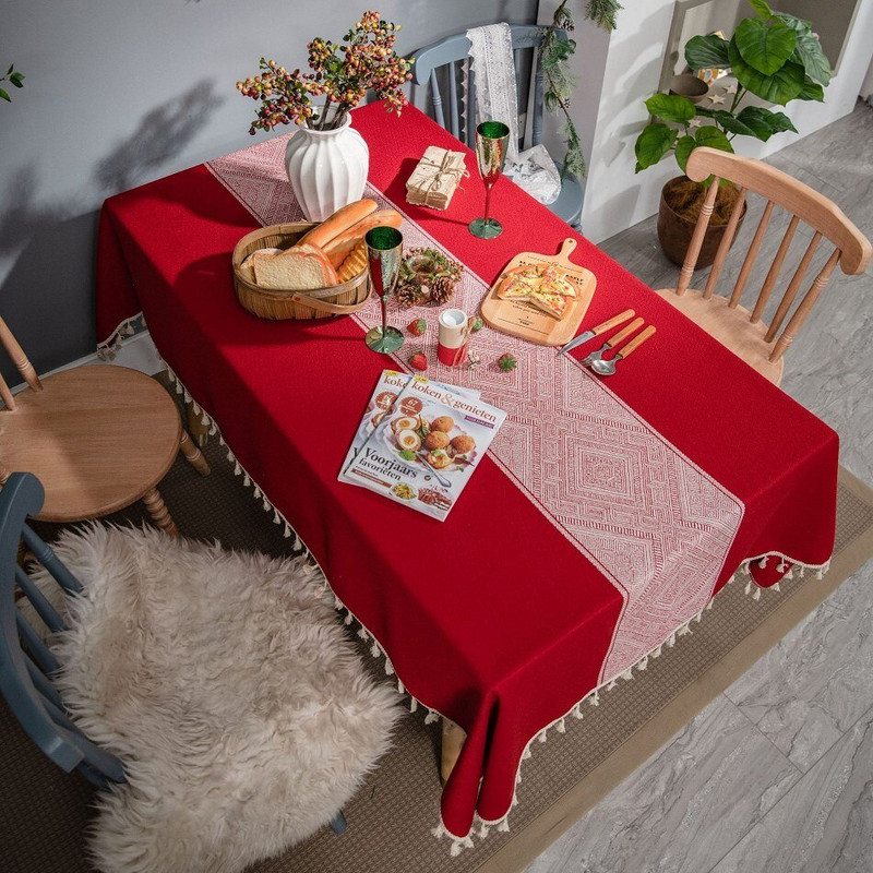 Vianočný obrus, červený obrus z polyesterovej tkaniny, obdĺžnikový piknikový obrus na konferenčný stolík, rohožka na grilovanie