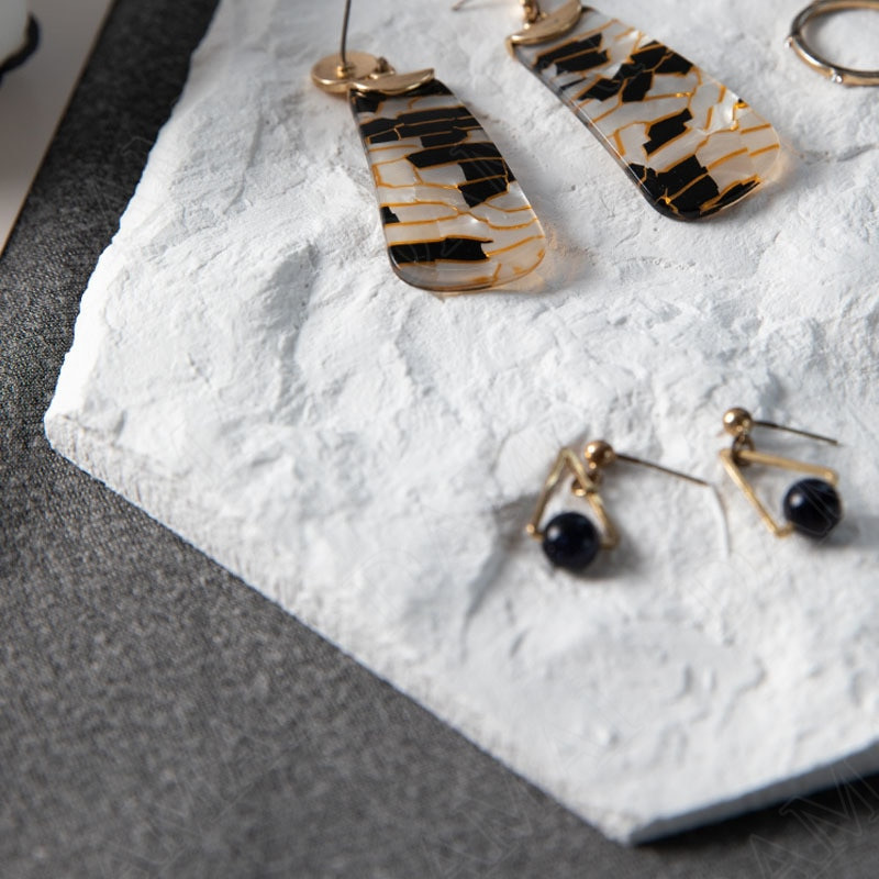 Kūrybiškumas Gipso laikymo padėklas Miegamojo kosmetikos konteineris Paprastas stalinis papuošalų stendas Europos namų apdaila