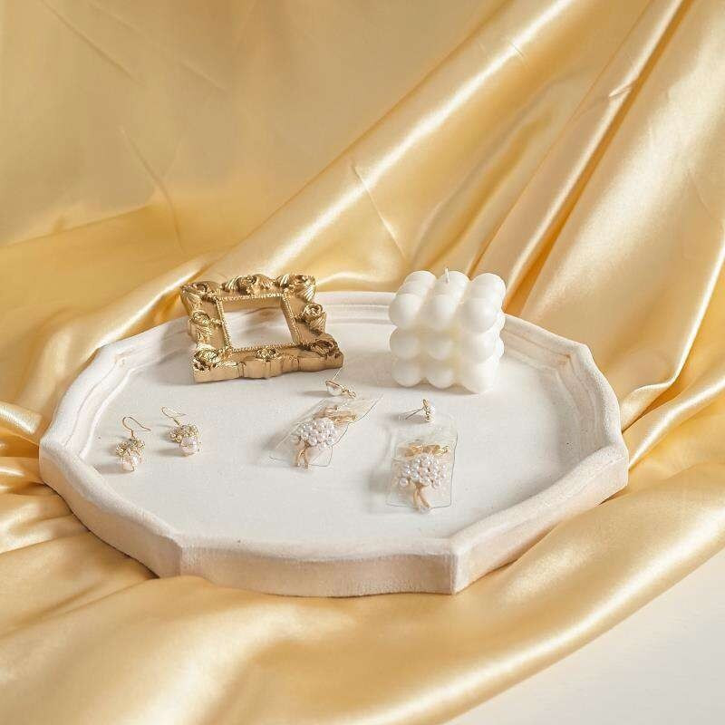 Vintage biely MDF drevený púderník na stôl dekoratívny čaj ovocie make-up šperky displej úložný tanier