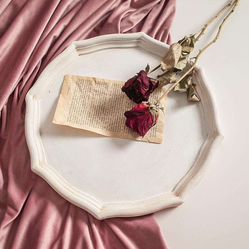 Vintage biely MDF drevený púderník na stôl dekoratívny čaj ovocie make-up šperky displej úložný tanier