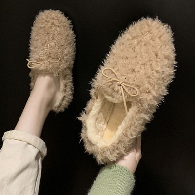 Γυναικείες παντόφλες με κορδέλα