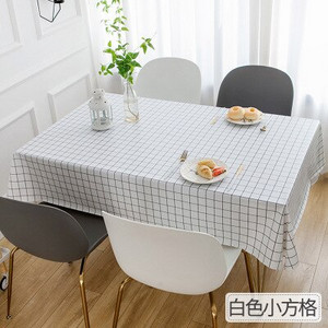 PVC asztalterítő vízálló és olajálló terítő Egyszerű négyzet alakú kockás terítő fehér nyomtatott fekete szürke terítő teaasztalhoz