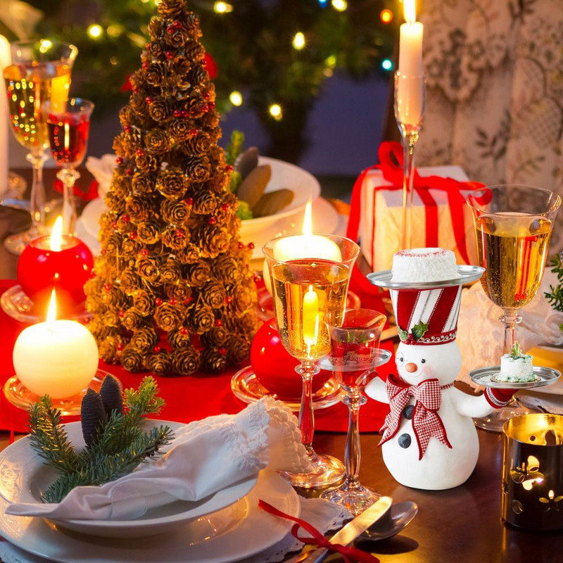 Kalėdų sniego senio skanėstų laikiklis su 3 padėklais dervos darbalaukio skulptūra Namų kalėdinis papuošimas, praktiškas Kalėdų vakarėliui