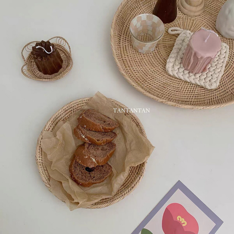 Pastoračný vintage ratanový tácka na ovocie a chlieb, úložný tácka, ručne tkané foto rekvizity, bytové dekorácie, stolové ozdoby, kórejský štýl