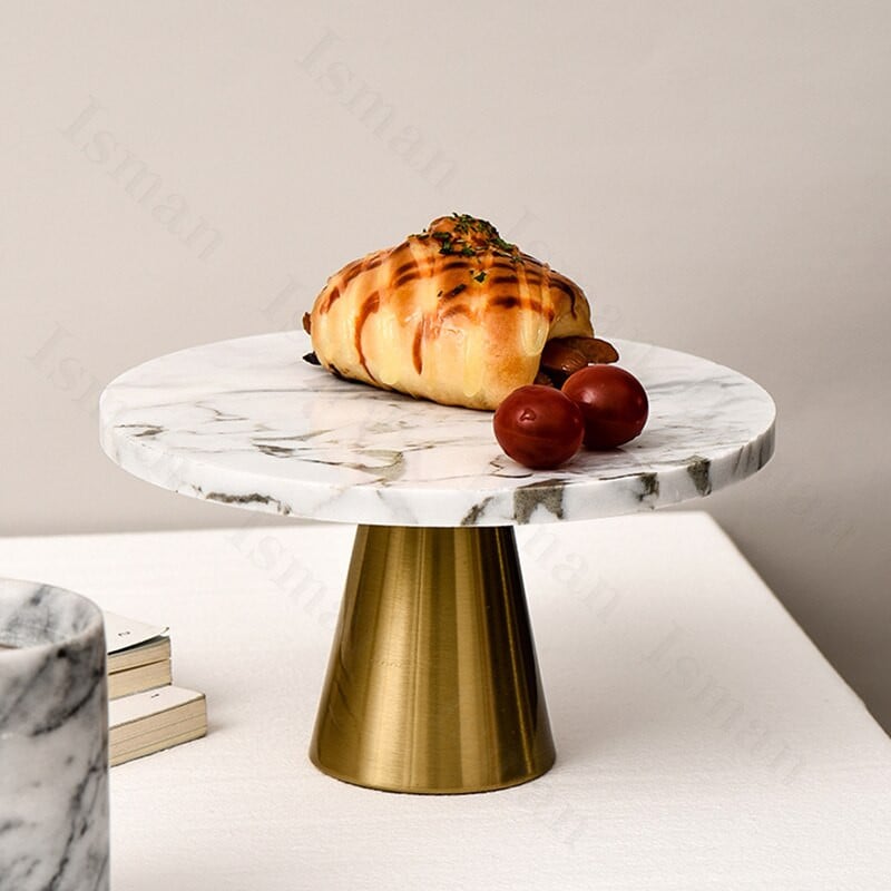 Скандинавски естествен мрамор с високи крака поднос Леки луксозни подноси за съхранение на бижута Декоративна поставка за торта Десертна чиния Декорация на дома