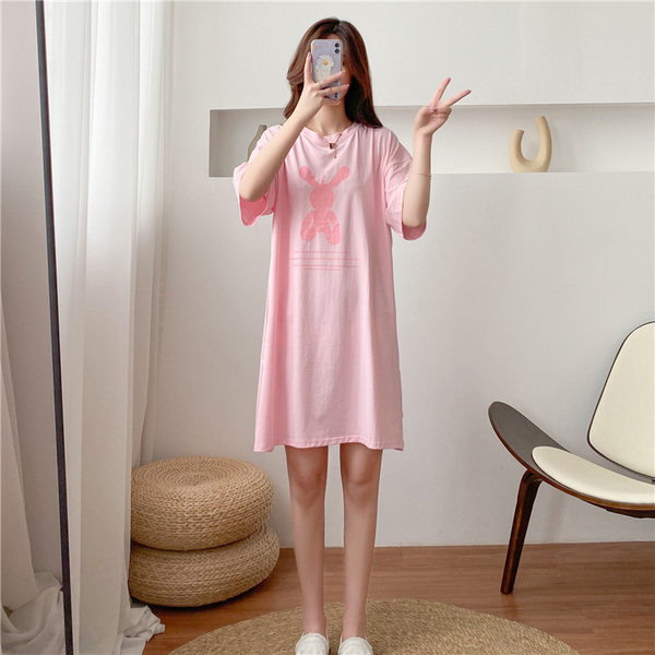 Ženska spavaćica sa ovalnim izrezom i aplikacijom za trudnice