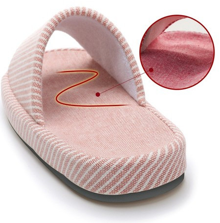 Dryžuotos rudens-žiemos šlepetės