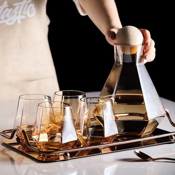 Скандинавски луксозен поднос за чай Голям правоъгълен поднос с дръжка Поднос за сервиране на кафе и десертни напитки Елегантна табла за съхранение на маса Домашен декор