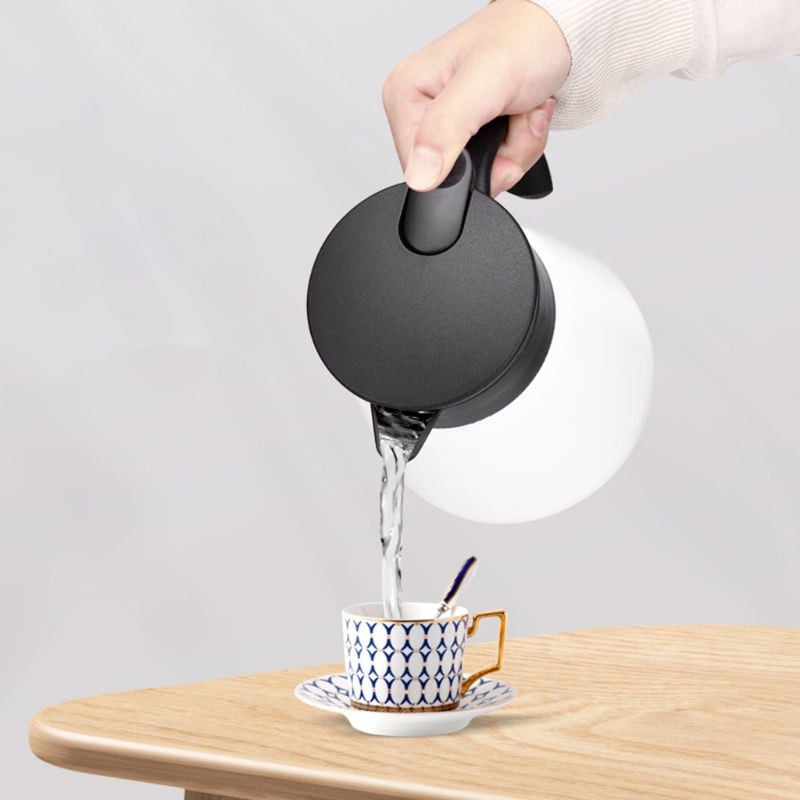 680/880 ml-es rozsdamentes acél duplafalú vákuumlombik szigetelt kávéskanna termosz