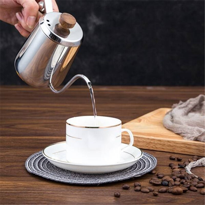 300/600 ml Srebrni kuhalo za kavu od nehrđajućeg čelika, dugi, uski izljev s guščjim vratom za izlijevanje preko tankih usta Retro čajnik s drvenom vagom