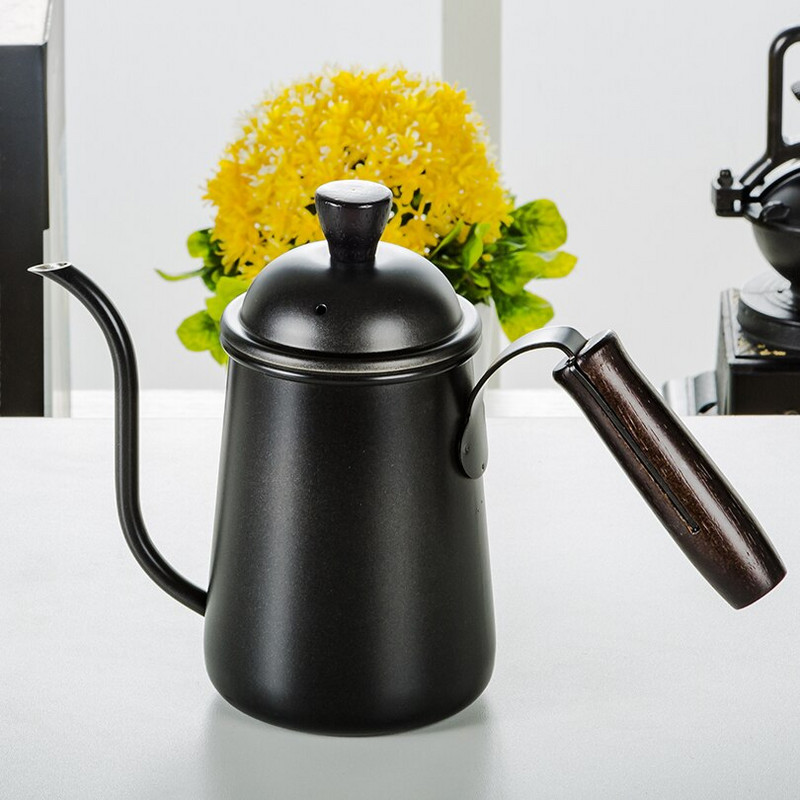 Kanvica na kávu a čaj s objemom 650 ml, drevená rukoväť, odkvapkávacia kanvica s husím krkom, nerezová oceľ, nepriľnavý povrch, potravinárska kvalita