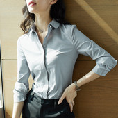 Cămașă elegantă și costum pantalon de damă