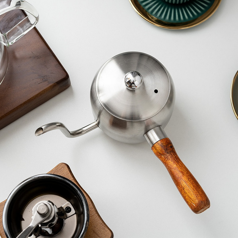 Lašinamasis virdulys Kavos arbatos puodas nerūdijančio plieno žąsies kaklelio snapelis Lašinamasis kavos virdulys su medine rankena Kavos arbatinukas 500 ml