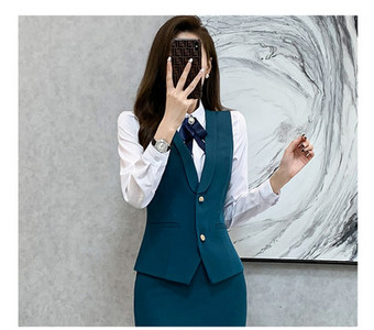 Costum de dama elegant in trei culori