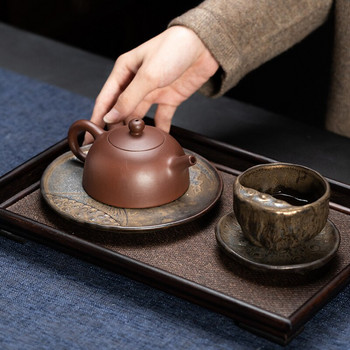 Печена в пещ керамика в китайски стил Позлатена тенджера Лотос Благоприятна ретро основа за тенджера Поднос за сервиране Декорация на масичка за кафе Поднос за чай