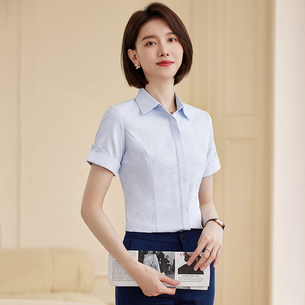 Costum de dama din doua piese