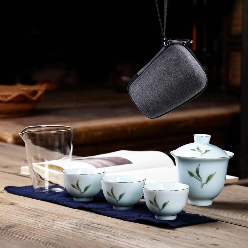 Prenosná cestovná súprava čajníkov do exteriéru s 3 mini šálkami, 1 gaiwan, porcelánová japonská čajová súprava, obradná súprava Gaiwan, súprava na víno do domácnosti