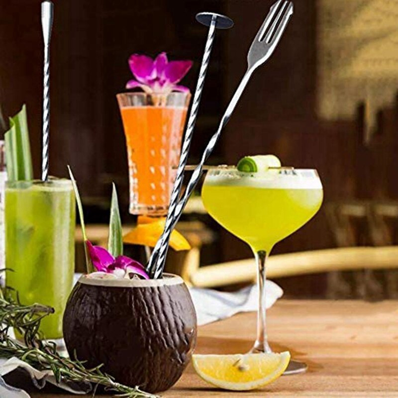 2 db evőkanál mérőkanál kávéskanál, 30 ml-es fém és 3 db rozsdamentes acél keverőkanál spirálmintás rúd